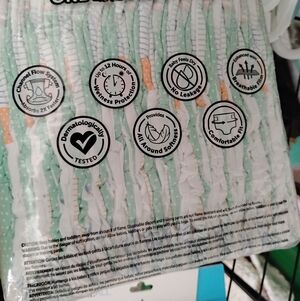 Kidgets Diapers with Green and White Design
